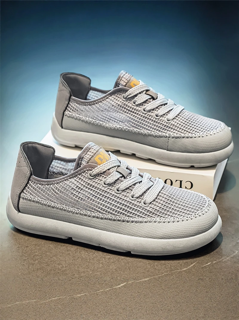 Men's Summer New Casual Wide Head Wide Foot Cloth Shoes Soft Bottom Lightweight Anti-slip Sports Versatile Board Shoes
Men's Summer New Casual Wide Head Wide Foot Cloth Shoes Soft Bottom Lightweight Anti-slip Sports Versatile Board Shoes