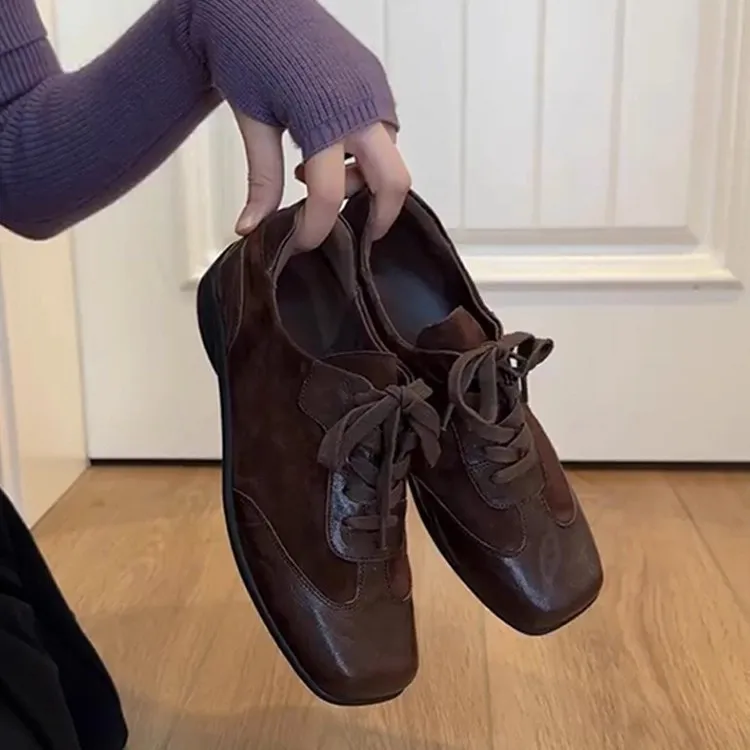 Женские кроссовки из натуральной кожи в стиле пэчворк на плоской подошве со шнуровкой, мягкие удобные повседневные эспадрильи высокого качества с квадратным носком, женская обувь
Женские кроссовки из натуральной кожи в стиле пэчворк на плоской подошве со шнуровкой, мягкие удобные повседневные эспадрильи высокого качества с квадратным носком, женская обувь