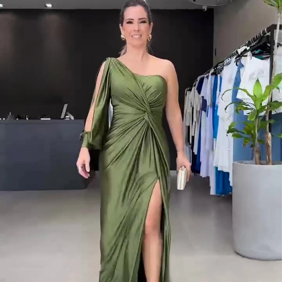 Sexy Satin Long Evening Dress Modern One Shoulder Long Sleeves Floor Length High Split Wedding Guest Dress 2025 Free Customized
Sexy Satin Long Evening Dress Modern One Shoulder Long Sleeves Floor Length High Split Wedding Guest Dress 2025 Free Customized