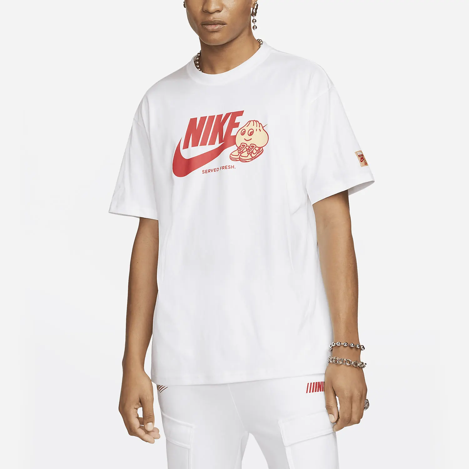 Nike genuine Spring 2023 New Men's Graphic T-shirt FB9804-100
Nike genuine Spring 2023 New Men's Graphic T-shirt FB9804-100