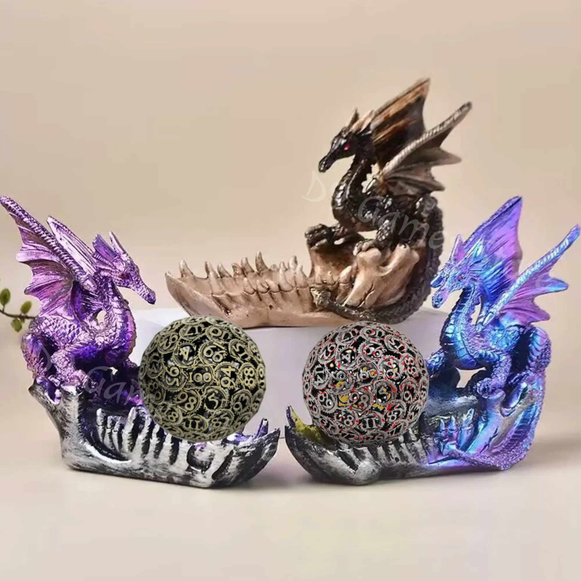 Лоток для игральных костей Dragon, держатель для игральных костей DND, лоток для игральных костей, домашний декор для хранения кубиков, украшения из смолы, ролевая игра, металлический проигрыватель кубиков
Лоток для игральных костей Dragon, держатель для игральных костей DND, лоток для игральных костей, домашний декор для хранения кубиков, украшения из смолы, ролевая игра, металлический проигрыватель кубиков