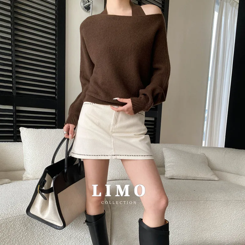 LIMO Модный сексуальный вязаный топ с открытыми плечами и лямкой на шее для женщин, лето 2023, новый дизайн, повседневная элегантная блузка из полиэстера для свидания, ночной вечеринки
LIMO Модный сексуальный вязаный топ с открытыми плечами и лямкой на шее для женщин, лето 2023, новый дизайн, повседневная элегантная блузка из полиэстера для свидания, ночной вечеринки