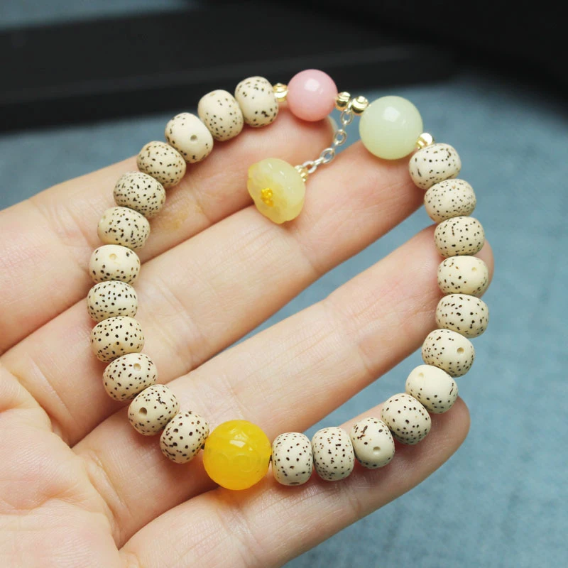 New Year Star-Moon Bodhi Seed Bead Bracelet with Jade Lotus Pod, Unisex Decorative Jewelry and Prayer Beads
New Year Star-Moon Bodhi Seed Bead Bracelet with Jade Lotus Pod, Unisex Decorative Jewelry and Prayer Beads