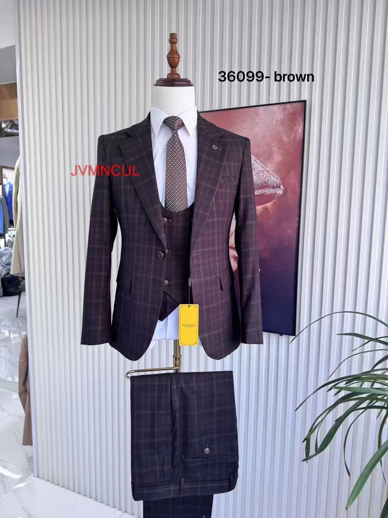 Men Suit Plaid Slim Fit 3 Piece Blazer Vest Pants Wedding Groom Best Man Business Formal Party Elegant Outfit Clothing Set
Men Suit Plaid Slim Fit 3 Piece Blazer Vest Pants Wedding Groom Best Man Business Formal Party Elegant Outfit Clothing Set