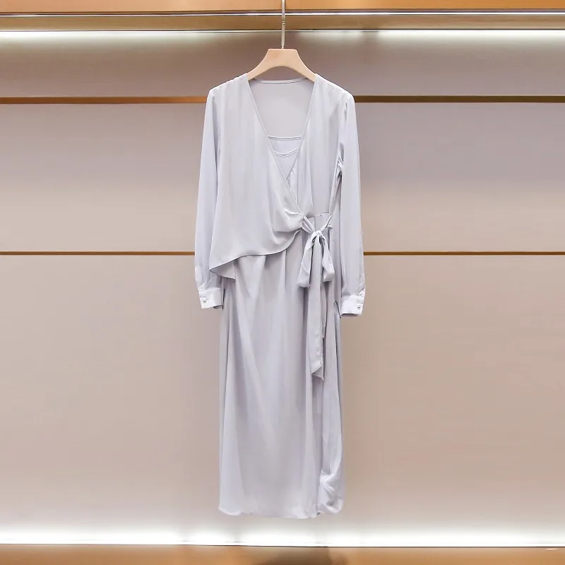 High-end Women's Clothing 2026 Spring and Summer New French Elegant Temperament Commuting Thin Waist Space-up Long-sleeved Dress
High-end Women's Clothing 2026 Spring and Summer New French Elegant Temperament Commuting Thin Waist Space-up Long-sleeved Dress