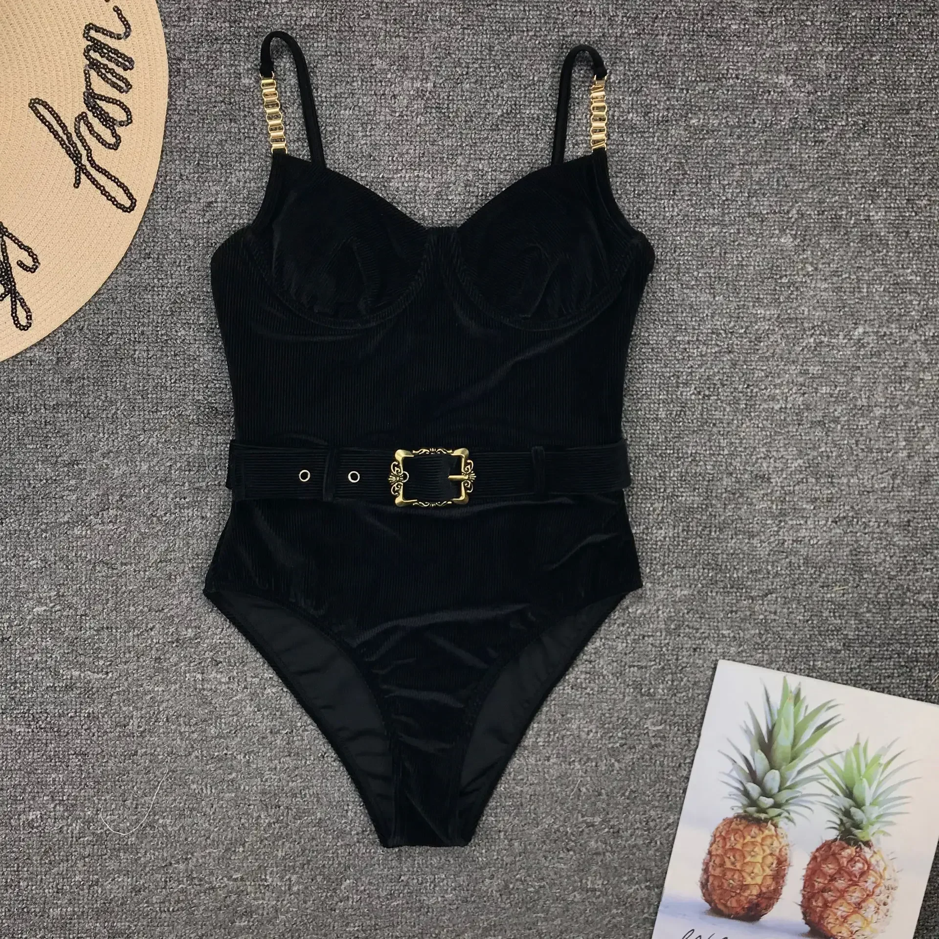 Belt Buckle Swimwear Women,2024 New Metal Chain Strap One Piece Swimsuit,underwire Push Up Bathing Suit Tummy Control Monokini
Belt Buckle Swimwear Women,2024 New Metal Chain Strap One Piece Swimsuit,underwire Push Up Bathing Suit Tummy Control Monokini