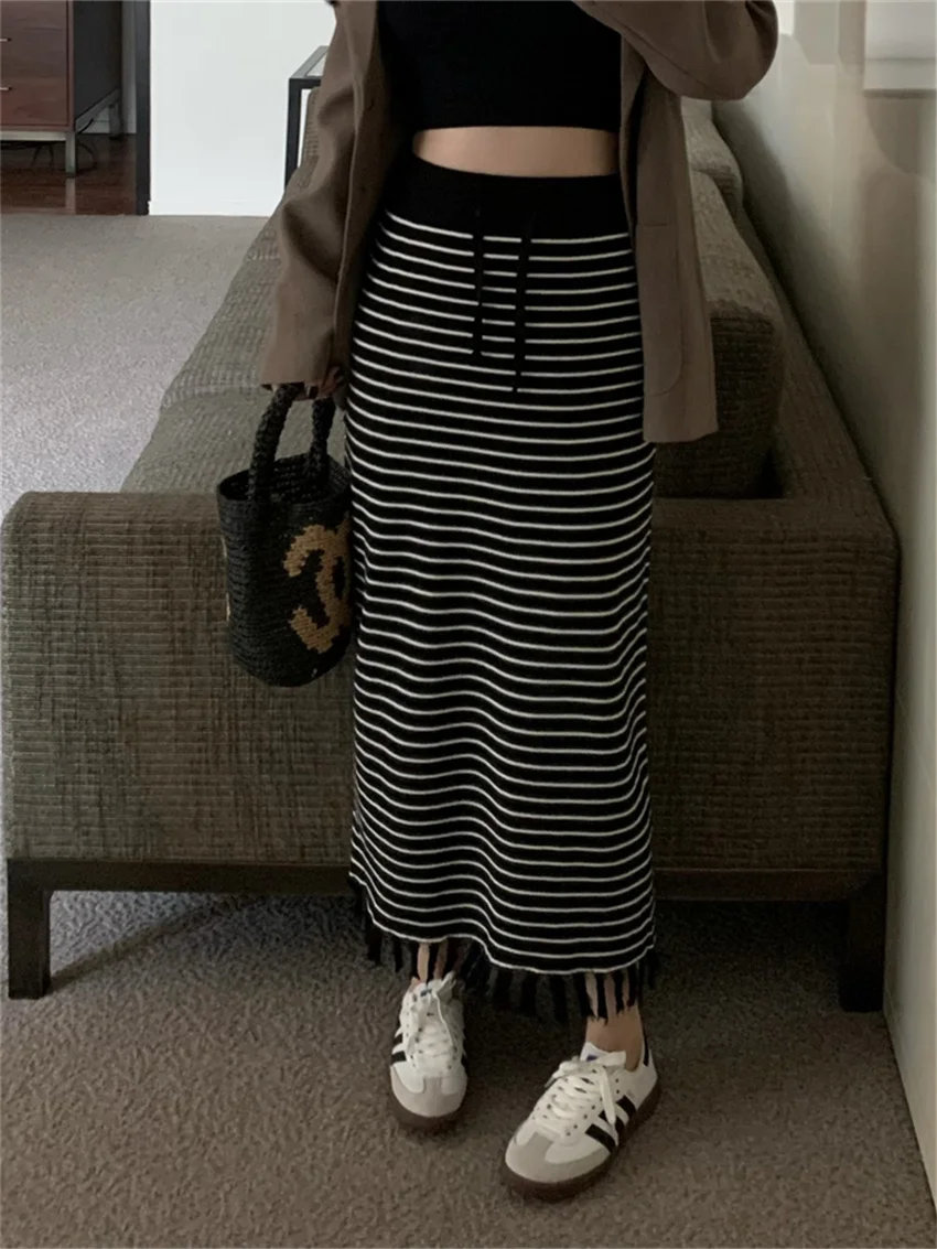 Alien Kitty OL Knitted Tassel Women Skirts New Arrival High Waist Straight Split Chic Loose Office Lady Daily All Match Gentle
Alien Kitty OL Knitted Tassel Women Skirts New Arrival High Waist Straight Split Chic Loose Office Lady Daily All Match Gentle
