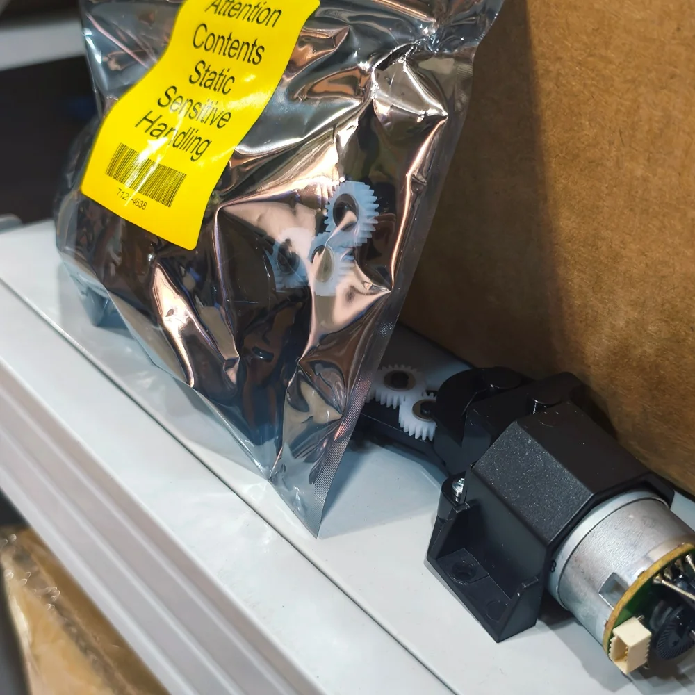 Q6718-67017 Starwheel Motor For Designjet T610 T620 T770 T790 T795 T1100 T1200 T2300 Z2100 Z3100 Z3200 Z5400
Q6718-67017 Starwheel Motor For Designjet T610 T620 T770 T790 T795 T1100 T1200 T2300 Z2100 Z3100 Z3200 Z5400