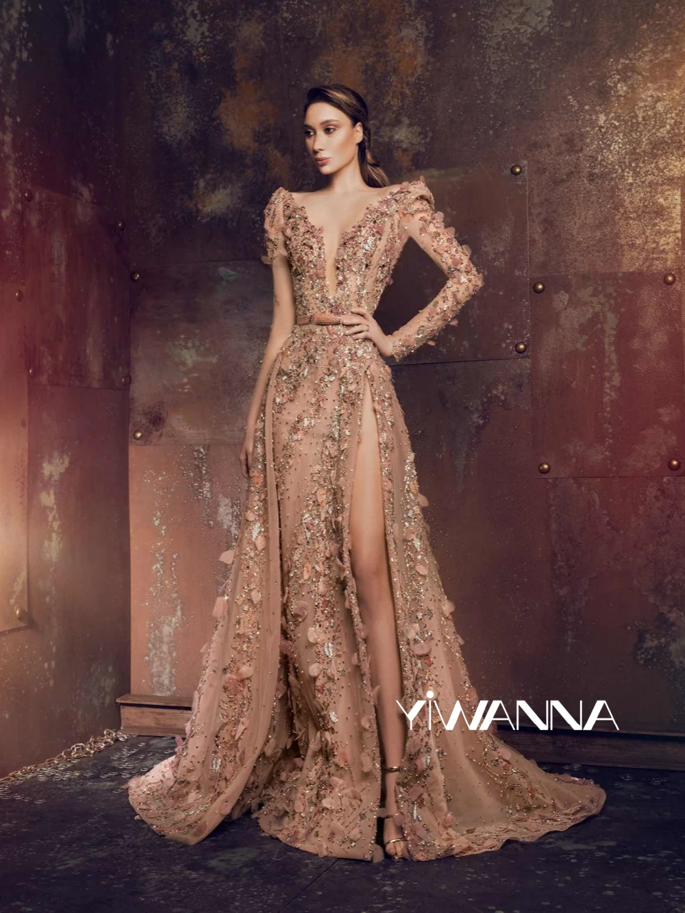 Sexy Deep V-neck High Slit Evening Dress Luxury Beaded 3D Flower Wedding Party Gown Customized Graceful Long Sleeve Prom Gown
Sexy Deep V-neck High Slit Evening Dress Luxury Beaded 3D Flower Wedding Party Gown Customized Graceful Long Sleeve Prom Gown