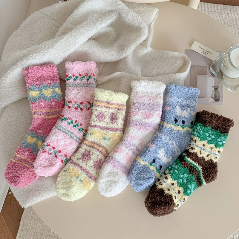 6 Pairs Women's Fleece-Lined Floor Socks Fall Winter Thick Warm Winter Home Thermal Socks for Women Casual Knit Socks Hosiery
6 Pairs Women's Fleece-Lined Floor Socks Fall Winter Thick Warm Winter Home Thermal Socks for Women Casual Knit Socks Hosiery