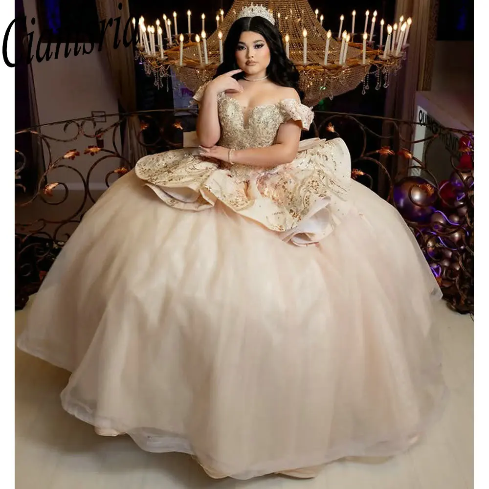 Champagne Appliques Lace Ruffles Quinceanera Dresses Ball Gown Off The Shoulder Bow Sweet 15 Años Mexican Customized 
Champagne Appliques Lace Ruffles Quinceanera Dresses Ball Gown Off The Shoulder Bow Sweet 15 Años Mexican Customized