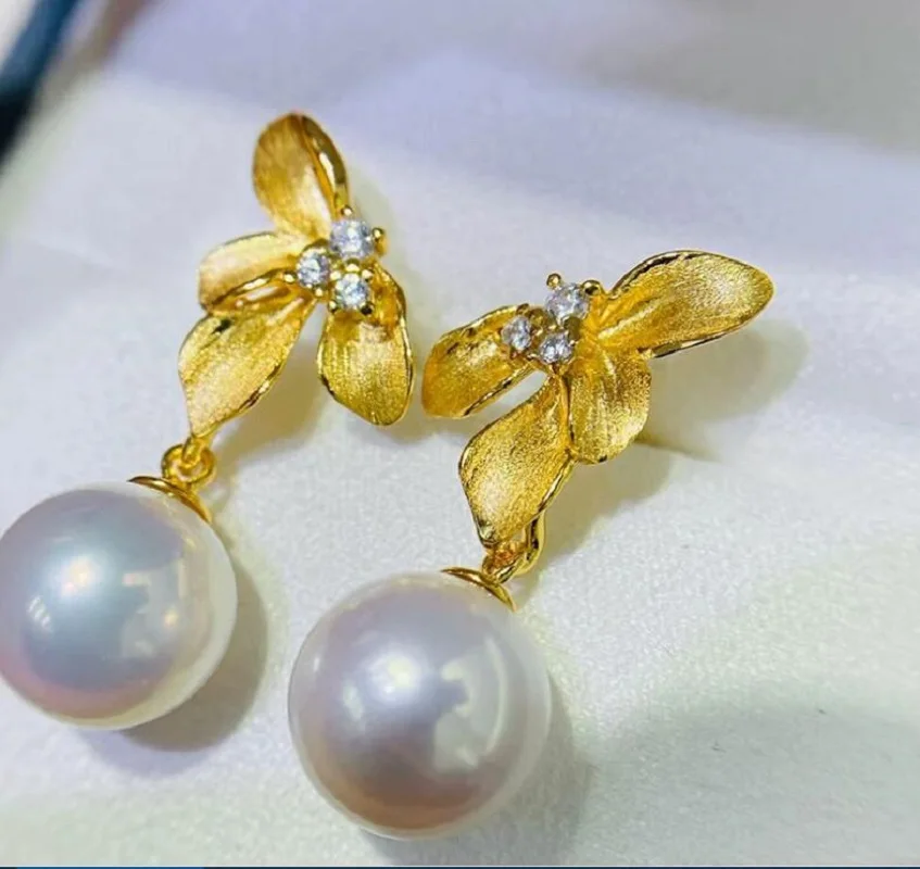 Classic 10-11mm 9-10mm 11-12mm South Sea Perfect Round White Pearl Dangle Earring 925s
Classic 10-11mm 9-10mm 11-12mm South Sea Perfect Round White Pearl Dangle Earring 925s