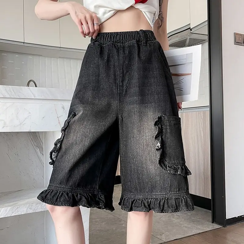 Ruffled High-Waisted Slim Denim Five-Point Pants Women Summer Niche Design Feeling Old Washing Versatile Simple Wide-Leg Pants
Ruffled High-Waisted Slim Denim Five-Point Pants Women Summer Niche Design Feeling Old Washing Versatile Simple Wide-Leg Pants