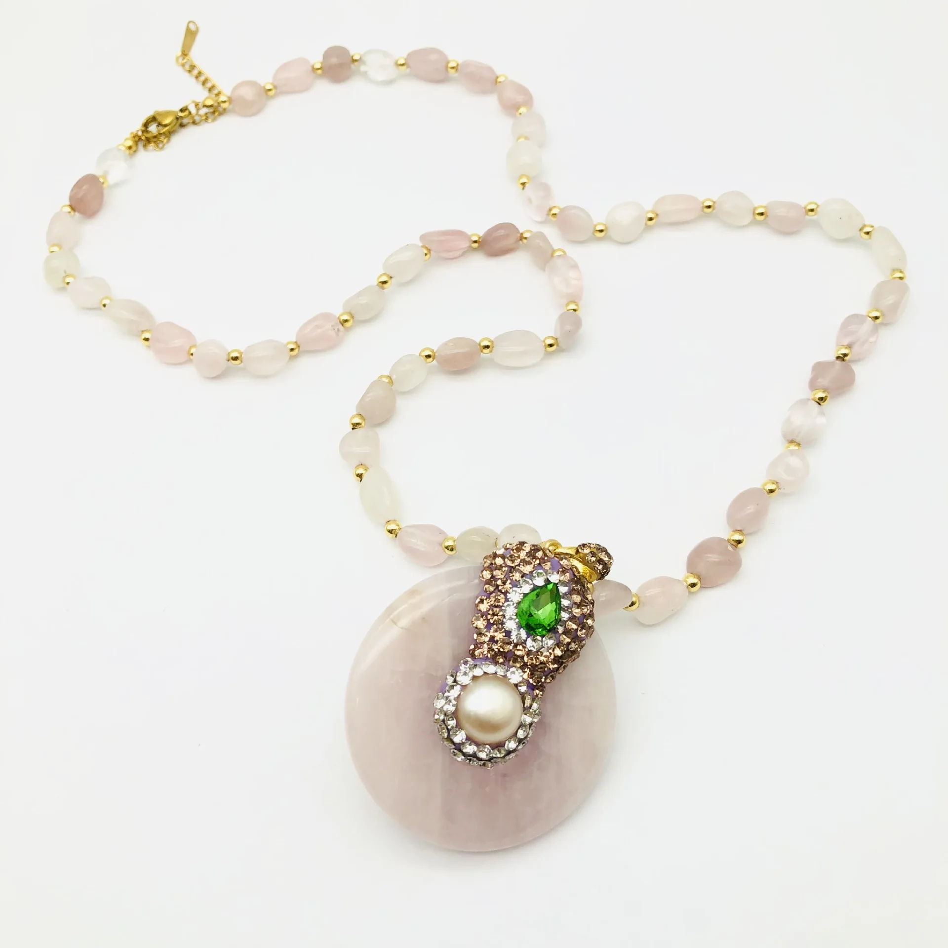 Pink crystal necklace women's autumn and winter sweater chain 60cm long new design pendant necklace pearl green pine inlay
Pink crystal necklace women's autumn and winter sweater chain 60cm long new design pendant necklace pearl green pine inlay