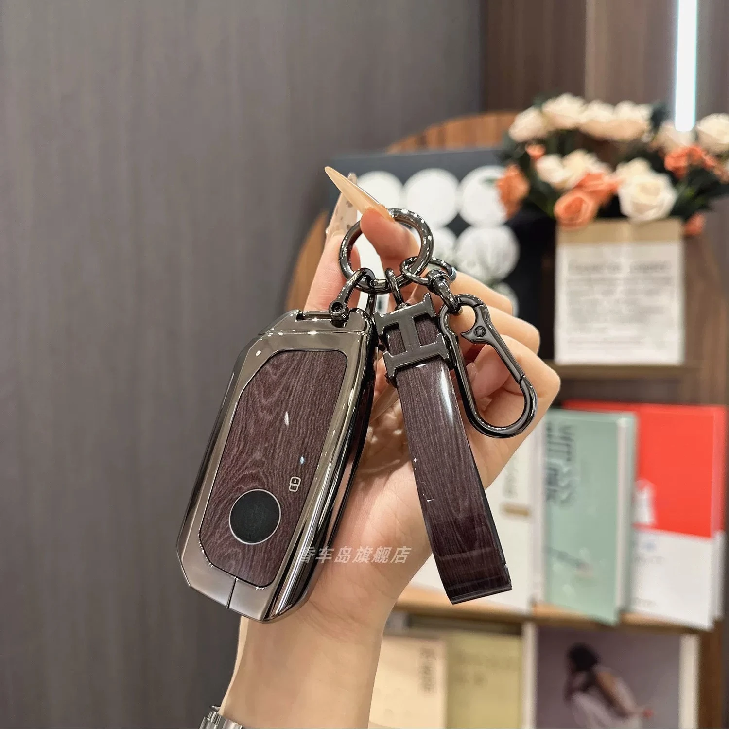 Car Alloy Key Case Cover for BMW X1 U11 X7 G07 XM G09 i7 7 Series G70 LCI iX I20 U06 G81 M3 2023 Protector Keychain Accessaries
Car Alloy Key Case Cover for BMW X1 U11 X7 G07 XM G09 i7 7 Series G70 LCI iX I20 U06 G81 M3 2023 Protector Keychain Accessaries