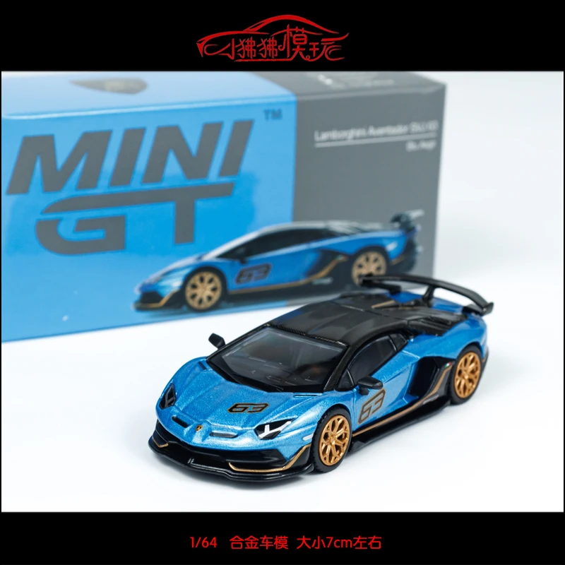 1:64 Lamborghini Aventador SVJ 63 Big Bull литая имитация сплава, коллекция моделей автомобилей, декоративный подарок для взрослых.
1:64 Lamborghini Aventador SVJ 63 Big Bull литая имитация сплава, коллекция моделей автомобилей, декоративный подарок для взрослых.