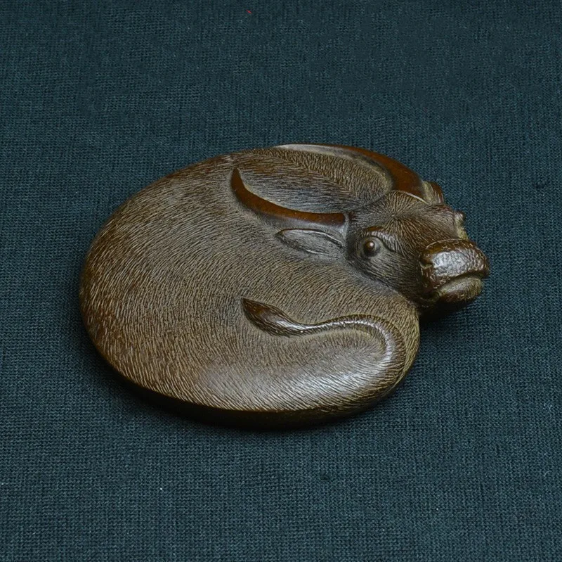 Chinese Tibetan Solid Copper Pure Copper Carved Ox Cow Cattle Inkstone Yantai Ink Cartridge Decoration Collection Ornaments
Chinese Tibetan Solid Copper Pure Copper Carved Ox Cow Cattle Inkstone Yantai Ink Cartridge Decoration Collection Ornaments