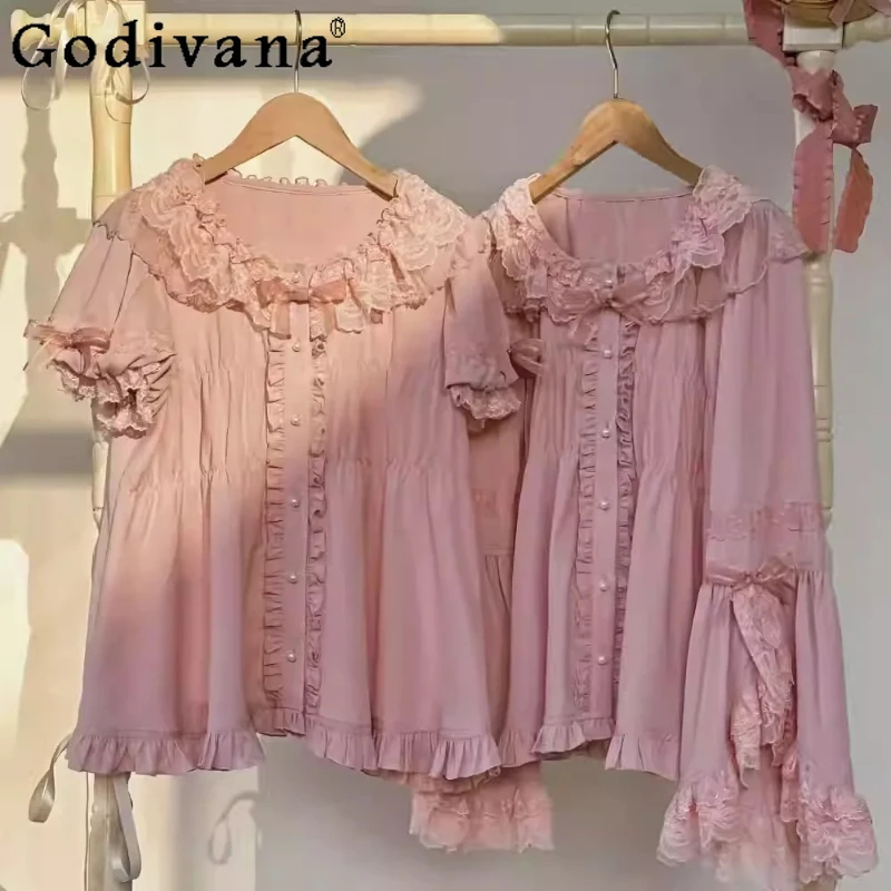 Весенне-осенняя милая кружевная блузка с воротником Питер Пэн, пышными рукавами, в стиле Лолита, универсальная, с рюшами и бантом, для создания молодящего образа
Весенне-осенняя милая кружевная блузка с воротником Питер Пэн, пышными рукавами, в стиле Лолита, универсальная, с рюшами и бантом, для создания молодящего образа