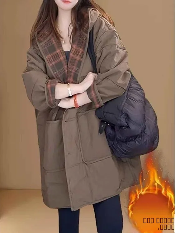 Свободное хлопковое пальто средней длины в стиле ретро, женское пальто в Корейском стиле, однотонная зимняя верхняя одежда для поездок на работу
Свободное хлопковое пальто средней длины в стиле ретро, женское пальто в Корейском стиле, однотонная зимняя верхняя одежда для поездок на работу