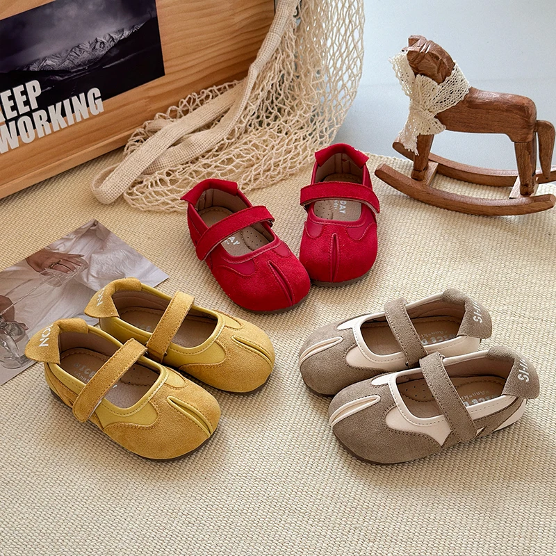 Girls Summer Autumn Soft Bottom Casual Shoes Suede Mary Jane Flats Velcro Strap Multiple Colors Breathable Casual Daily Footwear
Girls Summer Autumn Soft Bottom Casual Shoes Suede Mary Jane Flats Velcro Strap Multiple Colors Breathable Casual Daily Footwear