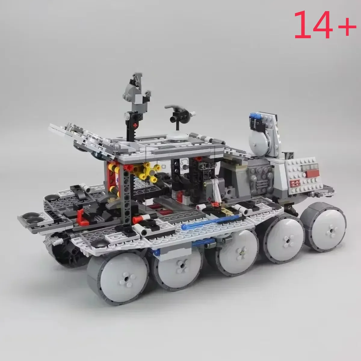 Конструктор MOC 2026: Модель танка Clone Turbo (903 детали) – Декор для дома, развивающая игрушка для взрослых и детей, подарок на день рождения (75151)
Конструктор MOC 2026: Модель танка Clone Turbo (903 детали) – Декор для дома, развивающая игрушка для взрослых и детей, подарок на день рождения (75151)