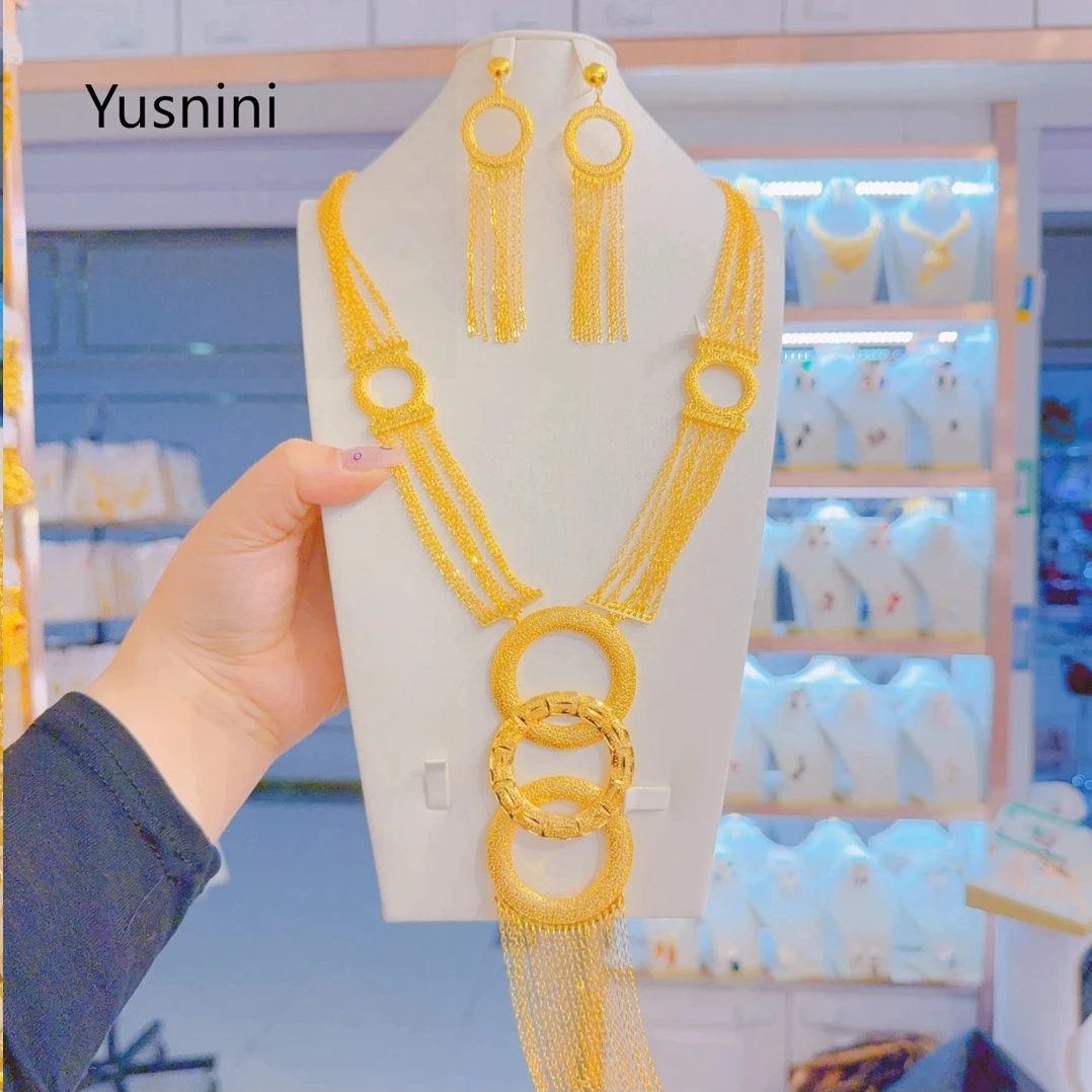 Dubai Jewelry Set 24K Gold Plated Necklace Earrings Ring Is A Gift For eloved Wedding Party YY10506
Dubai Jewelry Set 24K Gold Plated Necklace Earrings Ring Is A Gift For eloved Wedding Party YY10506