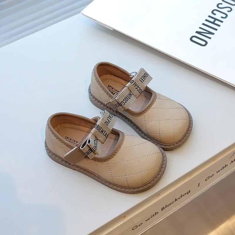 2024 Children Leather Shoes for Girls Autumn New Fashion Korean Style Learning Walking Anti-kick Comfortable Versatile Shoes
2024 Children Leather Shoes for Girls Autumn New Fashion Korean Style Learning Walking Anti-kick Comfortable Versatile Shoes