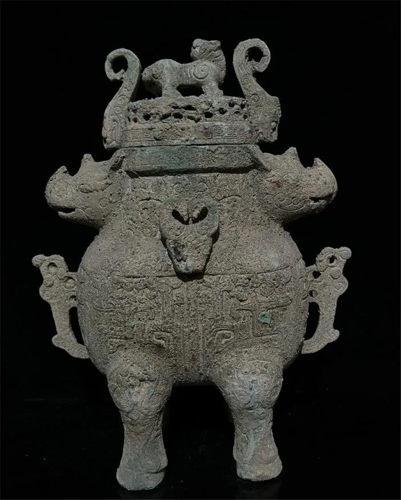 Chinese Ancient Dynasty Bronze patina double rhino head bottle collection crafts statue
Chinese Ancient Dynasty Bronze patina double rhino head bottle collection crafts statue
