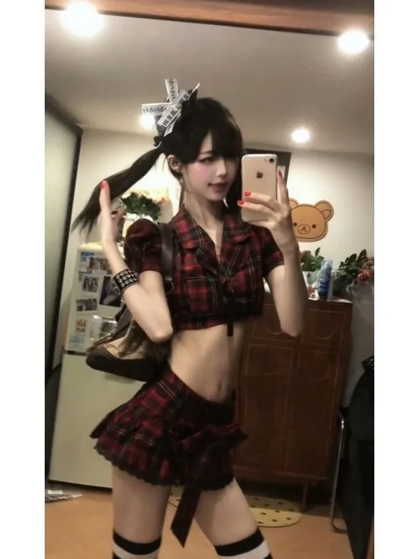 Dark Style Short Plaid Coat Low Waist Skirt Two Piece Set Women's Fashion Summer Outfit Low Rise Checkered Print Set
Dark Style Short Plaid Coat Low Waist Skirt Two Piece Set Women's Fashion Summer Outfit Low Rise Checkered Print Set