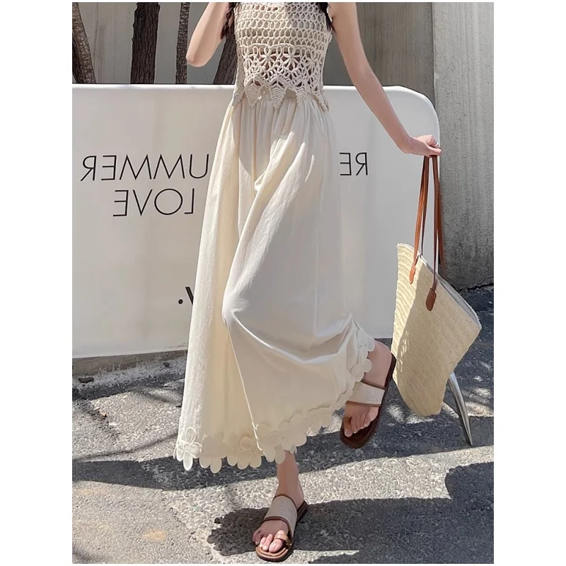 New Design Spliced Floral Wide Leg Pants Women Summer Thin Ice Silk Casual Loose Fashion Nine Point Pants High Waist Straight...
New Design Spliced Floral Wide Leg Pants Women Summer Thin Ice Silk Casual Loose Fashion Nine Point Pants High Waist Straight...
