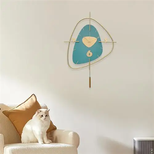 2023 New Modern Wrought Iron Creative Fashion Swing Wall Clock Living Room Wall Mute Clock Home Hanging Wall Restaurant
2023 New Modern Wrought Iron Creative Fashion Swing Wall Clock Living Room Wall Mute Clock Home Hanging Wall Restaurant