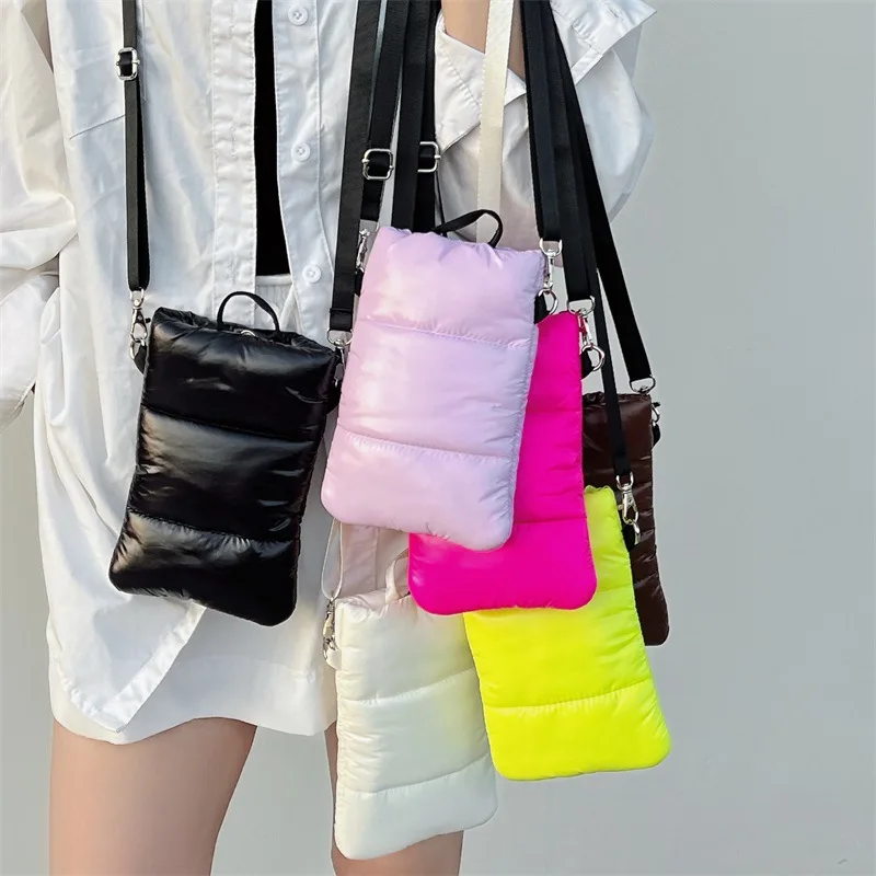 Mini Cotton Padded Crossbody Bag Candy Color Nylon Quilted Shoulder Bags for Women Down Space Handbags Phone Flap Purses Tote
Mini Cotton Padded Crossbody Bag Candy Color Nylon Quilted Shoulder Bags for Women Down Space Handbags Phone Flap Purses Tote