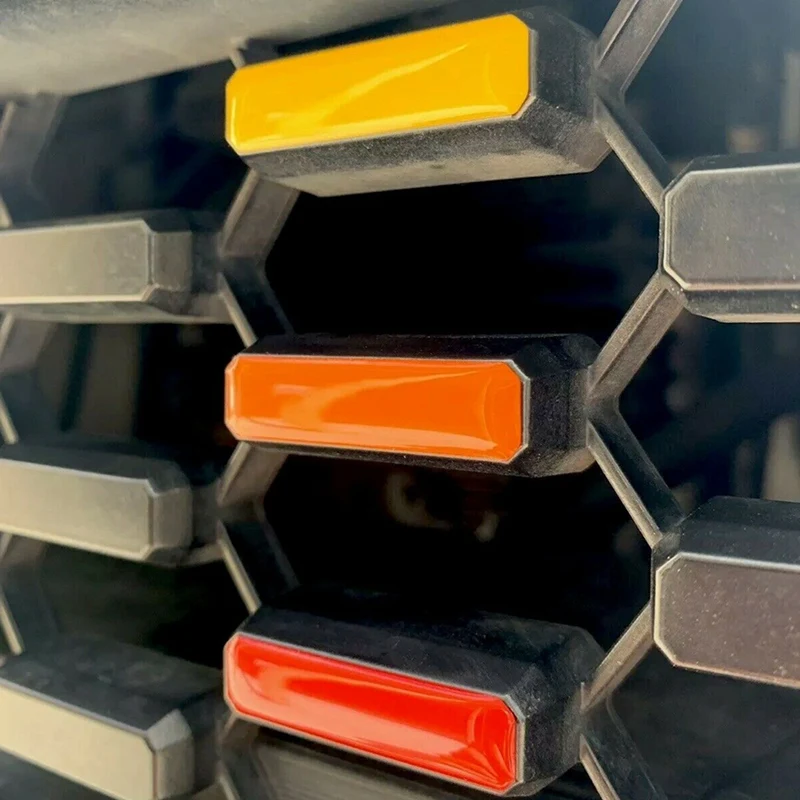 Наклейка-декор для передней решетки радиатора с 3-цветной вставкой для Toyota Tacoma TRD Pro 2016 2017 2018 2019 2020
Наклейка-декор для передней решетки радиатора с 3-цветной вставкой для Toyota Tacoma TRD Pro 2016 2017 2018 2019 2020