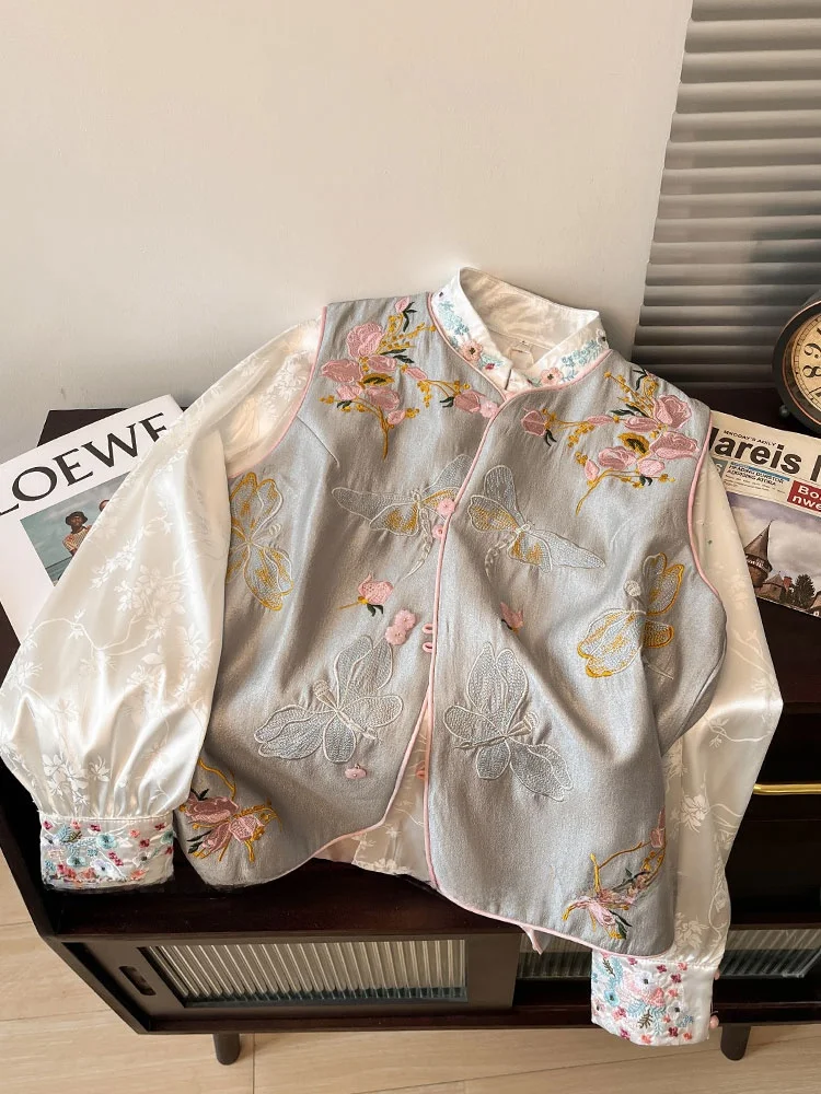 Women's Loose Embroidered Jaet Top Chinese Sle New National Trend Button Floral Pattern Two-Piece Set Commute round Ne
Women's Loose Embroidered Jaet Top Chinese Sle New National Trend Button Floral Pattern Two-Piece Set Commute round Ne