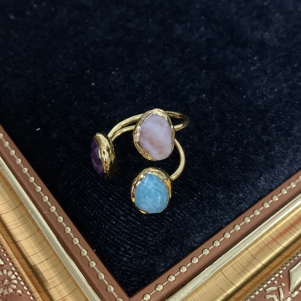 Trendy Irregular color natural stone 18K gold rings for women‘s girl party gift jewlry wholesale
Trendy Irregular color natural stone 18K gold rings for women‘s girl party gift jewlry wholesale