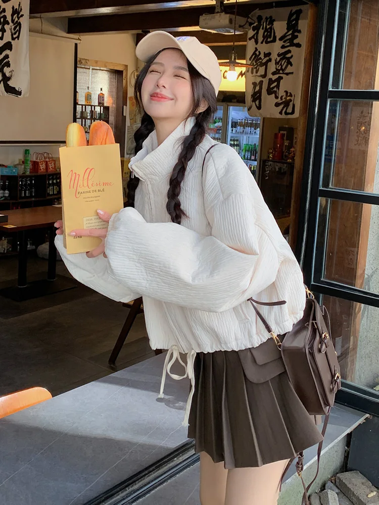 Бейсбольные куртки унисекс: женские зимние утепленные двусторонние куртки-софтшелл в стиле преппи для походов, с защитой от падений, складные, матовые, для уличной и спортивной носки
Бейсбольные куртки унисекс: женские зимние утепленные двусторонние куртки-софтшелл в стиле преппи для походов, с защитой от падений, складные, матовые, для уличной и спортивной носки