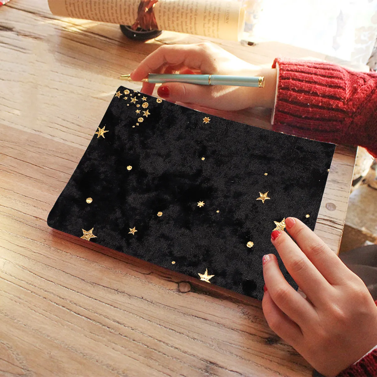 Gold Stamping Book Cover Pattern Eco Friendly Protective Sleeve Book Protector for Notebooks and Diaries
Gold Stamping Book Cover Pattern Eco Friendly Protective Sleeve Book Protector for Notebooks and Diaries
