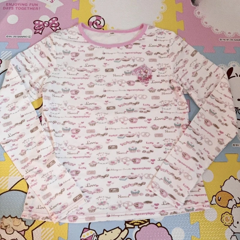 Милая женская футболка с длинным рукавом в японском стиле с мультяшным принтом и надписями, повседневный топ Y2K, облегающий, с круглым вырезом, весна-лето
Милая женская футболка с длинным рукавом в японском стиле с мультяшным принтом и надписями, повседневный топ Y2K, облегающий, с круглым вырезом, весна-лето