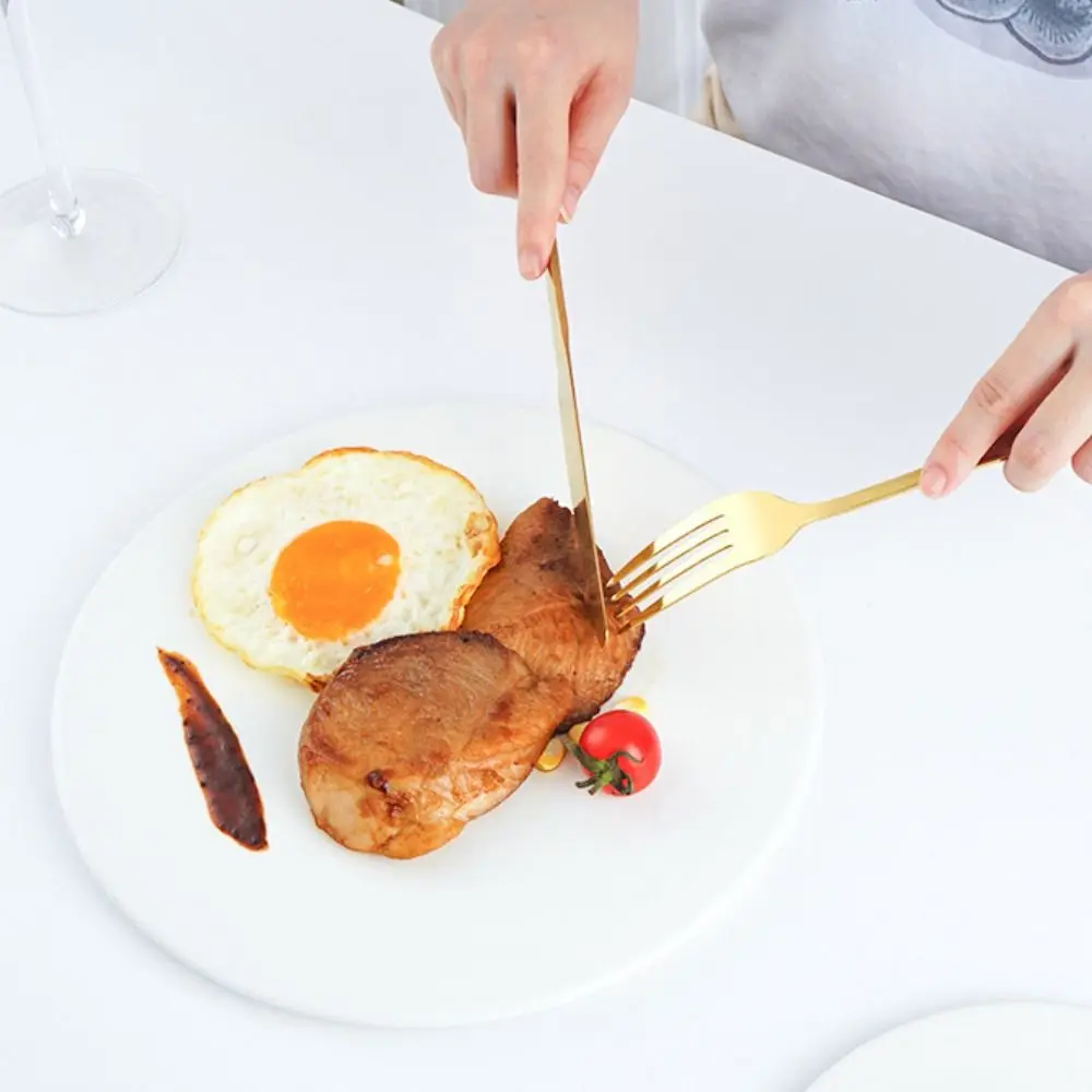 24pcs Vintage Steak Cutlery Set Thickened Non-slip Handle Stainless Steel Flatware Set Smooth Edges Mirror Polished
24pcs Vintage Steak Cutlery Set Thickened Non-slip Handle Stainless Steel Flatware Set Smooth Edges Mirror Polished