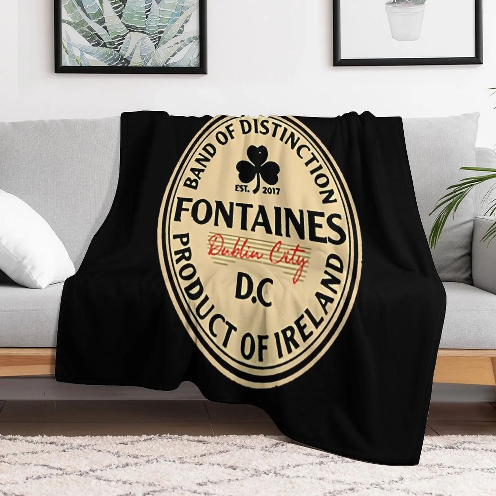 Retro Logo Decal Fontaines Band Of Distinction Throw Blanket Luxury Brand Winter beds Blankets
Retro Logo Decal Fontaines Band Of Distinction Throw Blanket Luxury Brand Winter beds Blankets