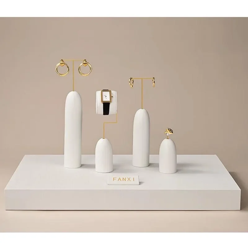 Jewelry display stand PU leather necklace ring watch earring jewelry display set
Jewelry display stand PU leather necklace ring watch earring jewelry display set