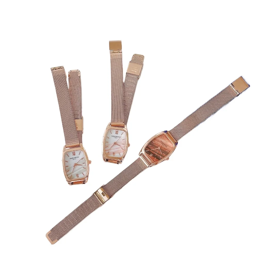Barrel-shaped watch women's, simple and delicate mesh belt, small retro pointer quartz watch
Barrel-shaped watch women's, simple and delicate mesh belt, small retro pointer quartz watch