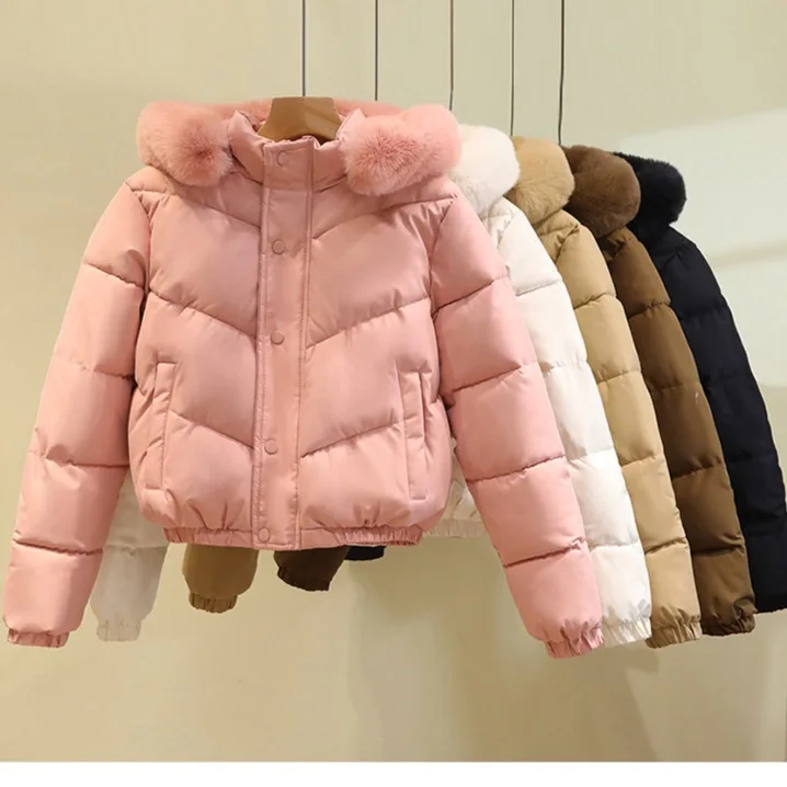 Women's Short Cotton Jacket Winter Outerwear With Large Fur Collar Fashionable Bread Coat Easy To Match Small Size Available
Women's Short Cotton Jacket Winter Outerwear With Large Fur Collar Fashionable Bread Coat Easy To Match Small Size Available