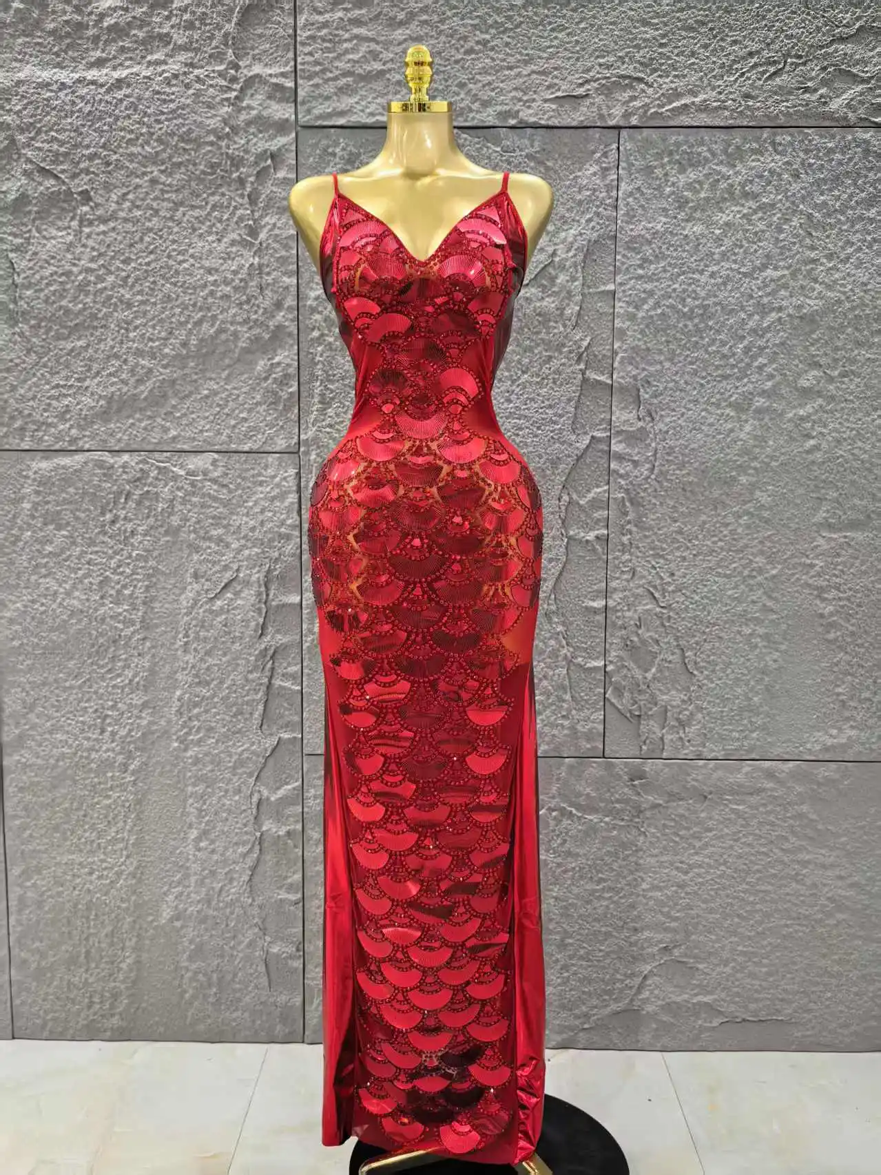 Red Color Shinning Sequins Women Sleeveless Sexy V-Neck Bodycon Long Celebrate Nightclub Party Bar Singer PerformanceStage Wear
Red Color Shinning Sequins Women Sleeveless Sexy V-Neck Bodycon Long Celebrate Nightclub Party Bar Singer PerformanceStage Wear