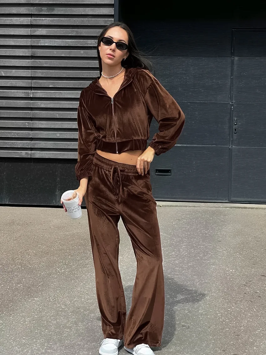 Autumn and winter new Canary velvet hoodie set 2024 fashion solid color women's sports two-piece set
Autumn and winter new Canary velvet hoodie set 2024 fashion solid color women's sports two-piece set