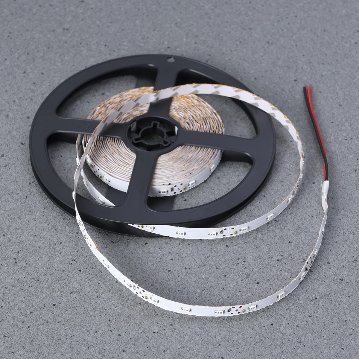 5M LED Strip Light 300LEDs Self adhesive Tape Flexible Ribbon for Home Kitchen Bar PartyDecoration Safe Children Easy
5M LED Strip Light 300LEDs Self adhesive Tape Flexible Ribbon for Home Kitchen Bar PartyDecoration Safe Children Easy