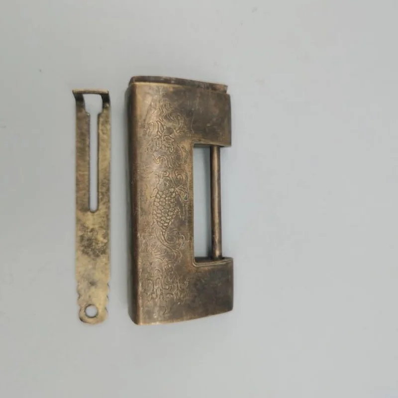 Antique Miscellaneous Antique Lock Retro Small Lock Old Box Key Lock Horizontal Copper Lock Old Style Decoration
Antique Miscellaneous Antique Lock Retro Small Lock Old Box Key Lock Horizontal Copper Lock Old Style Decoration