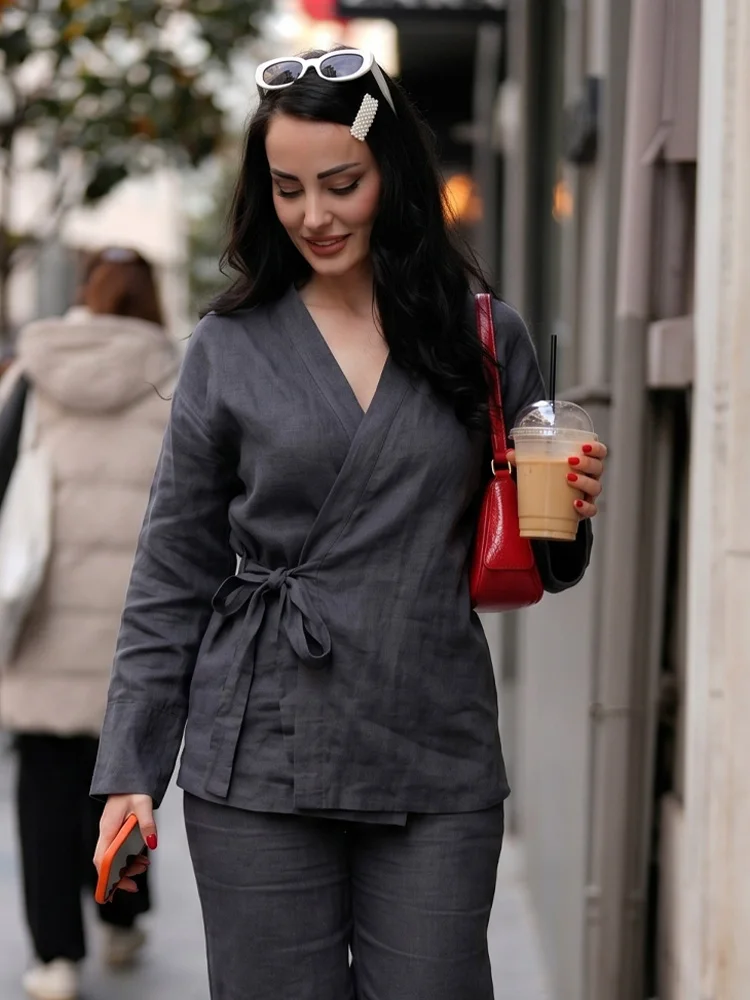 HH Women Casual V-Neck Long Sleeve Shirt Loose Home Style Waist Tie Gray Chic Tops 2026 Autumn New Daily Vacation Blouse
HH Women Casual V-Neck Long Sleeve Shirt Loose Home Style Waist Tie Gray Chic Tops 2026 Autumn New Daily Vacation Blouse
