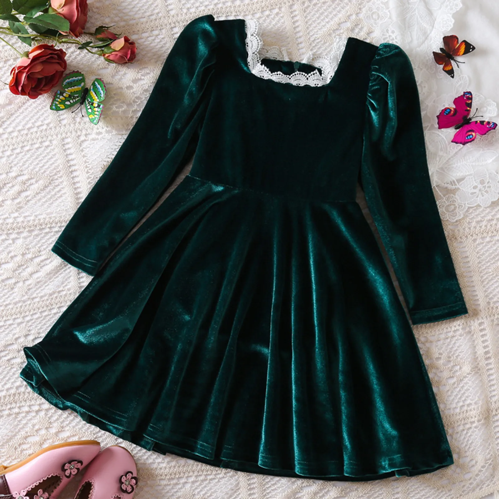 Girls Long Sleeve Dress Square Collar Green Retro Dress for Birthday Party Dresses 2024 New Autumn Children Velvet Lace Clothes
Girls Long Sleeve Dress Square Collar Green Retro Dress for Birthday Party Dresses 2024 New Autumn Children Velvet Lace Clothes