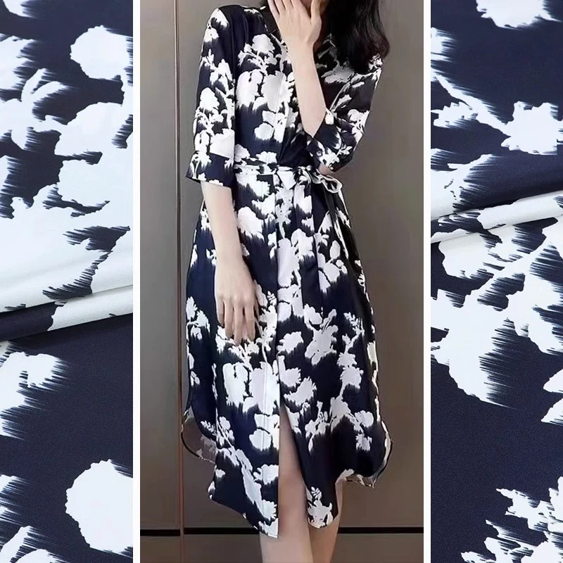 Classic European and American Brand New Elastic Twill Satin Natural Mulberry Silk Fabric Fashion Luxury Evening Dress Fabric
Classic European and American Brand New Elastic Twill Satin Natural Mulberry Silk Fabric Fashion Luxury Evening Dress Fabric